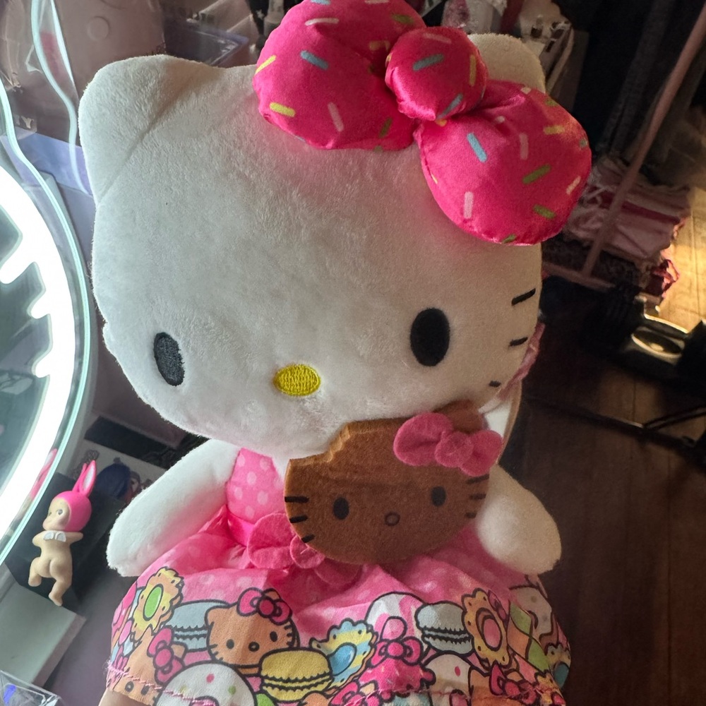 Hello Kitty Plush with Pink Dress Sanrio hello kitty Cafe